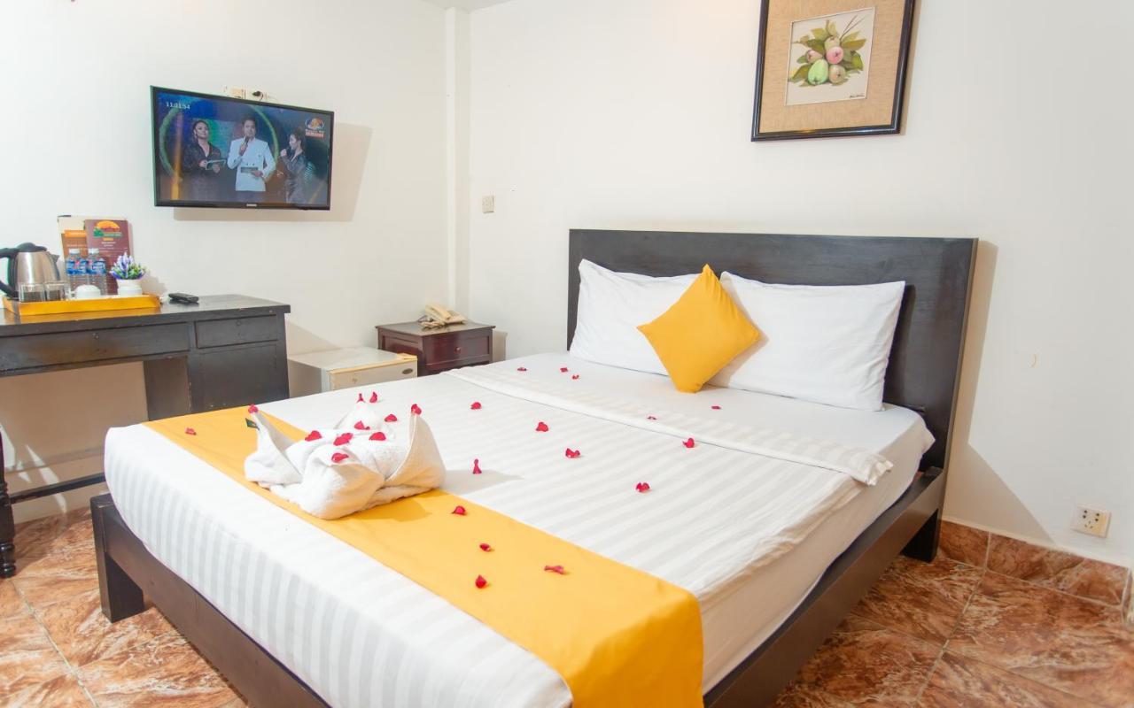 פנום פן Best Central Point Hotel מראה חיצוני תמונה